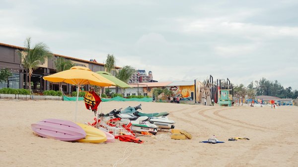 Préparez-vous pour l'aventure en mer : Votre guide ultime des essentiels à emporter en croisière!